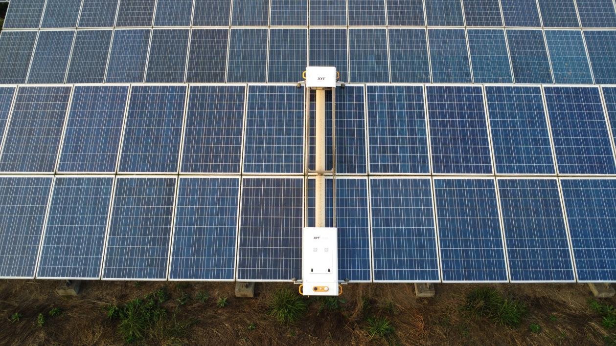 Reliable suspension and efficient cleaning X6 suspended solar panel cleaning robot in use at the Qinghai Gobi Desert Power Plant